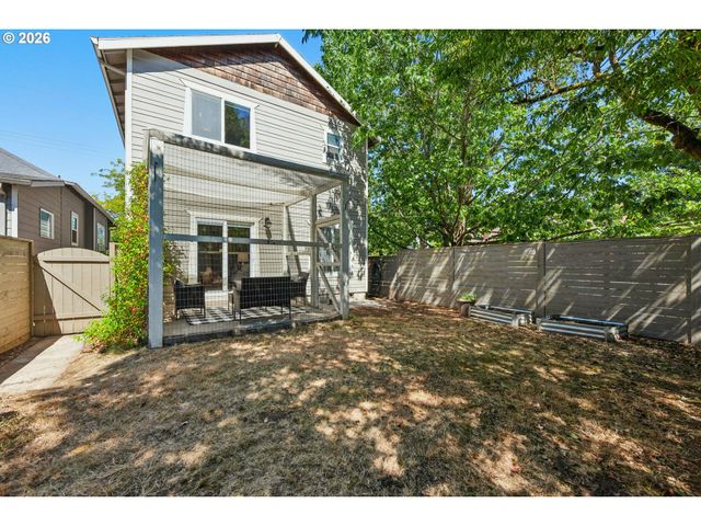 4306 N WILLIS Blvd, Portland, OR 97203