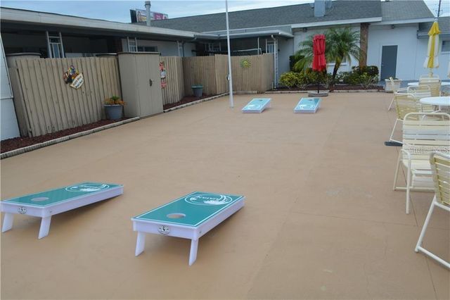 5945 21ST STREET N 9, St Petersburg, FL 33714