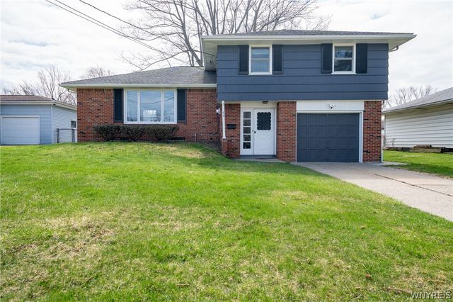 69 Laurelton Drive, West Seneca, NY 14224