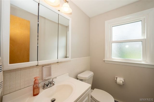 69 Laurelton Drive, West Seneca, NY 14224