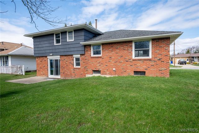 69 Laurelton Drive, West Seneca, NY 14224