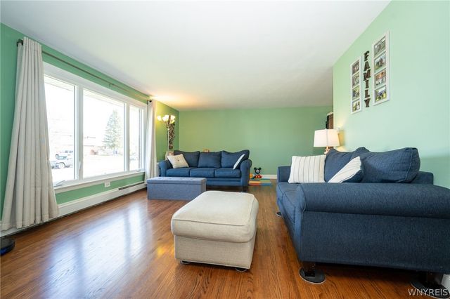 69 Laurelton Drive, West Seneca, NY 14224