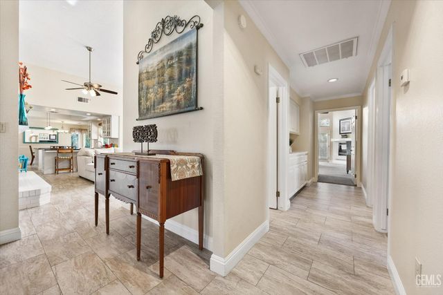 7305 Calle Los Batiquitos, Bakersfield, CA 93309