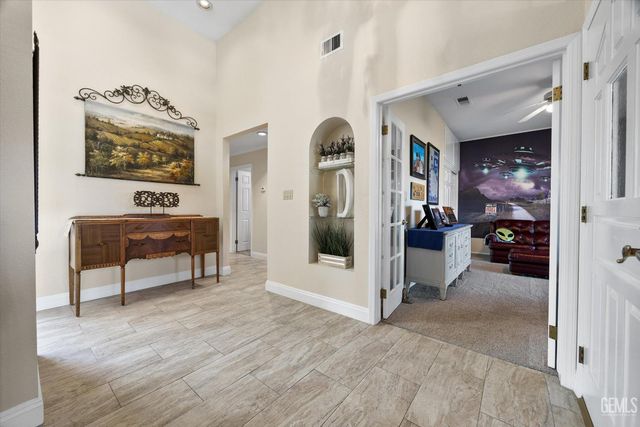 7305 Calle Los Batiquitos, Bakersfield, CA 93309