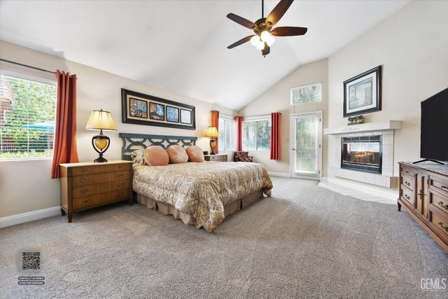 7305 Calle Los Batiquitos, Bakersfield, CA 93309