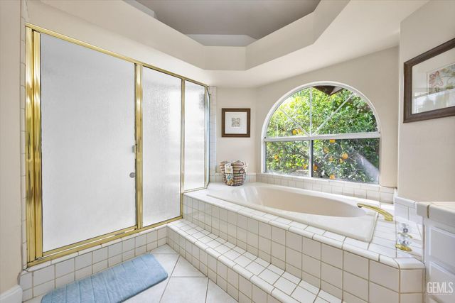 7305 Calle Los Batiquitos, Bakersfield, CA 93309