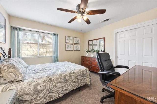 7305 Calle Los Batiquitos, Bakersfield, CA 93309