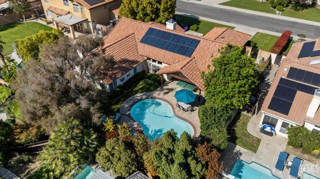 7305 Calle Los Batiquitos, Bakersfield, CA 93309