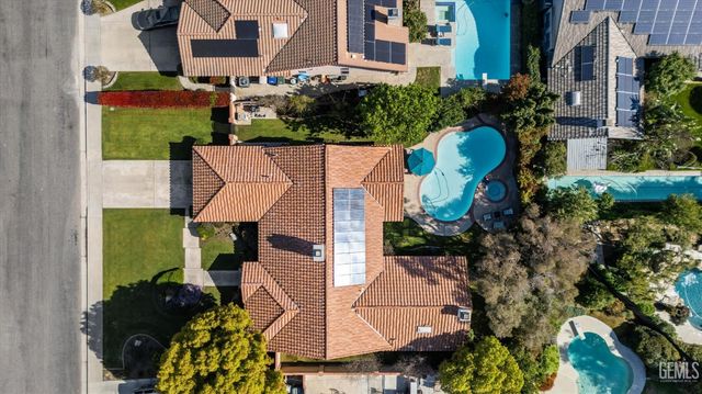 7305 Calle Los Batiquitos, Bakersfield, CA 93309