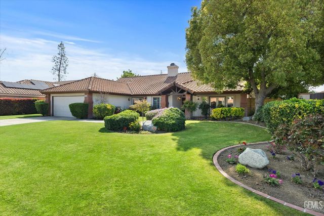 7305 Calle Los Batiquitos, Bakersfield, CA 93309