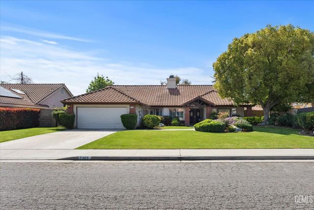 7305 Calle Los Batiquitos, Bakersfield, CA 93309