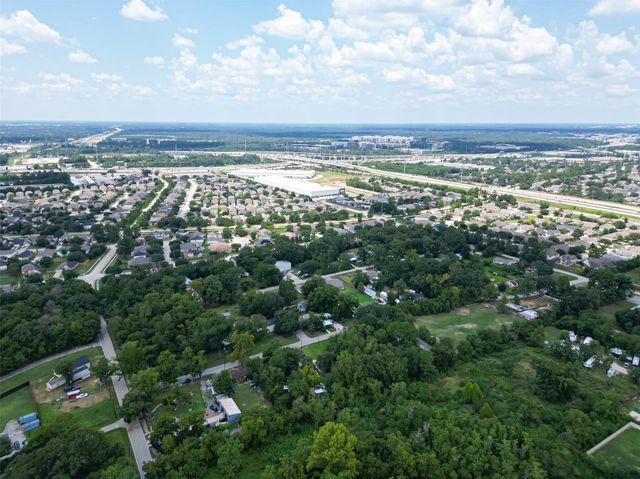 430 Booker Drive, Spring, TX 77373