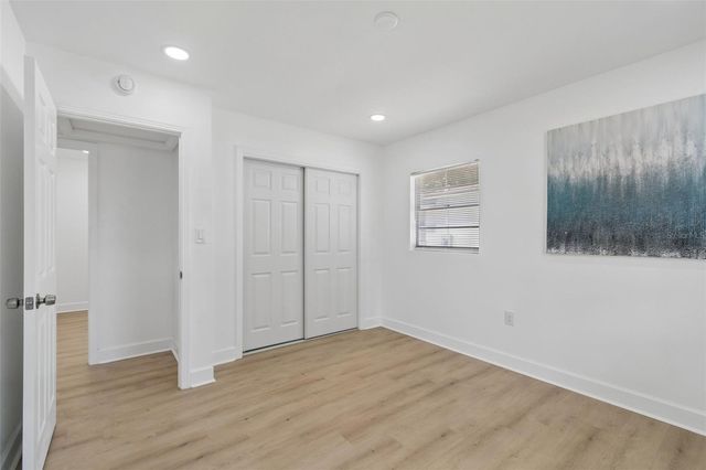 1702 W JOHNSTON AVENUE, Tampa, FL 33603