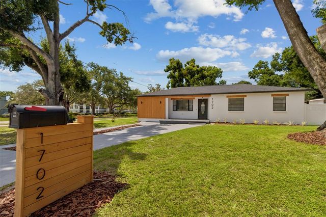 1702 W JOHNSTON AVENUE, Tampa, FL 33603