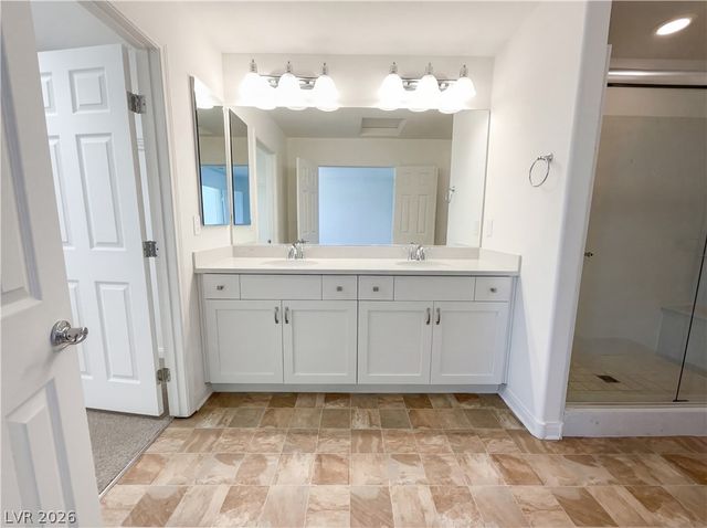 10125 Herons Rise Street, Las Vegas, NV 89141