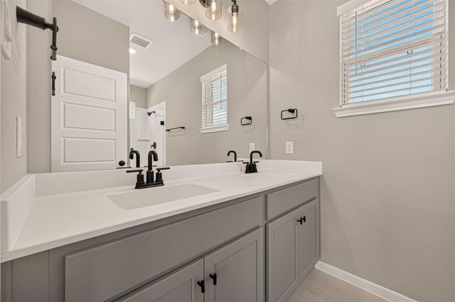 457 Stone Placa, Brookshire, TX 77423