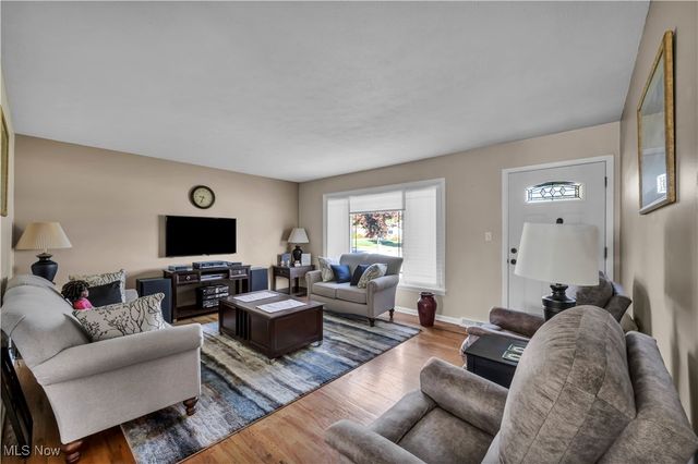 24634 Staghorn Drive, Bedford Heights, OH 44146