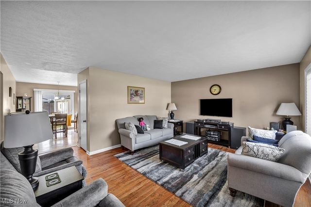 24634 Staghorn Drive, Bedford Heights, OH 44146