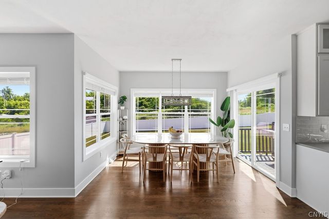 3052 Chillingham Way, Lysander, NY 13027
