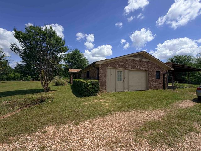 14638 E FM 1716, Henderson, TX 75652