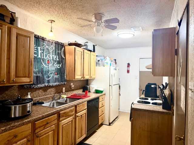 14638 E FM 1716, Henderson, TX 75652