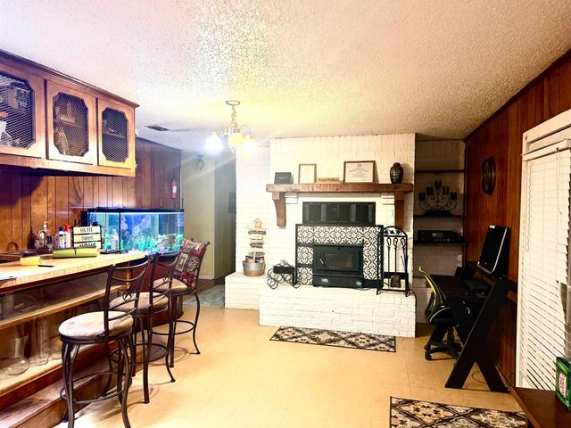 14638 E FM 1716, Henderson, TX 75652