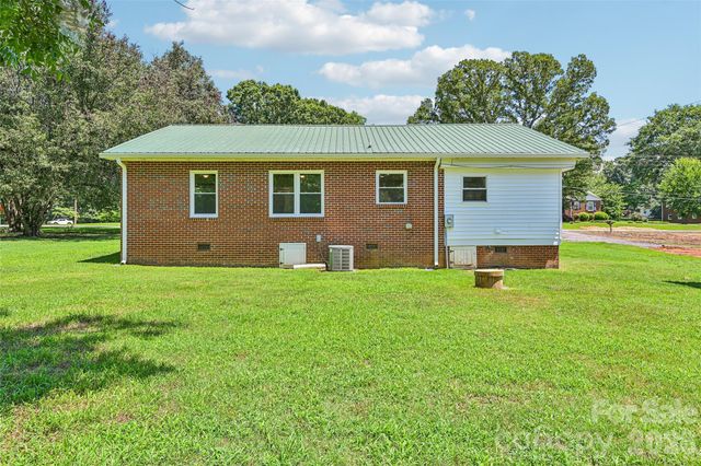 1130 Buffalo Shoals Road, Statesville, NC 28677