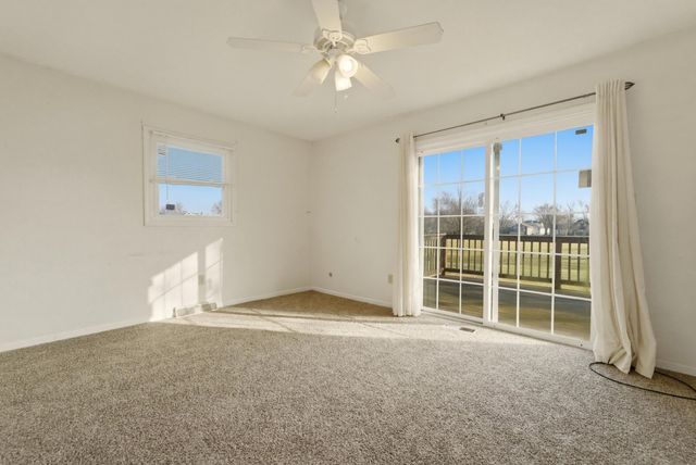 3771 Kingsway Drive, Crown Point, IN 46307