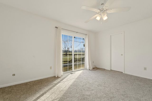 3771 Kingsway Drive, Crown Point, IN 46307