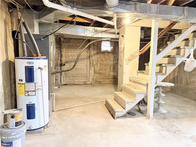 206 Debolt Street, Trenton, MO 64683