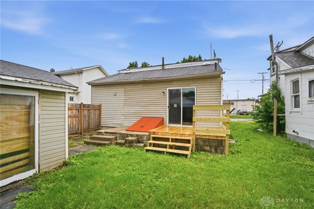 212 Spruce Drive, Fairborn, OH 45324