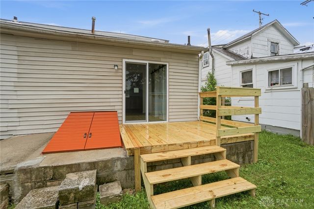 212 Spruce Drive, Fairborn, OH 45324