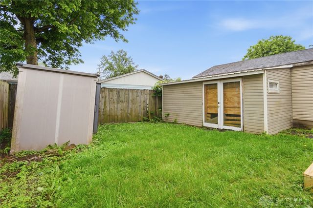 212 Spruce Drive, Fairborn, OH 45324