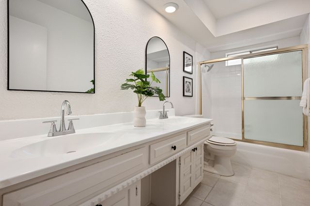 1422 Lincoln Drive, Carrollton, TX 75006