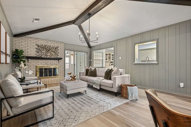 1422 Lincoln Drive, Carrollton, TX 75006