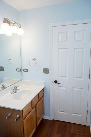 2261 Beresford Drive, Yorkville, IL 60560