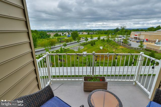 3059 GOSHEN DR, Pennsburg, PA 18073