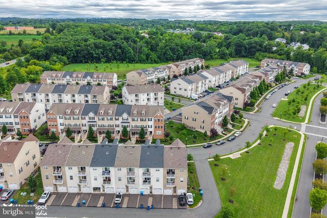 3059 GOSHEN DR, Pennsburg, PA 18073