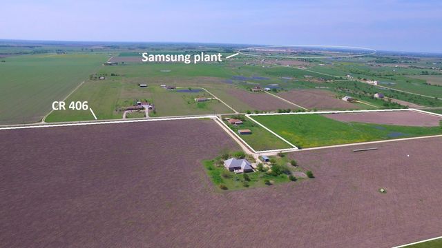 2711 CR 406, Taylor, TX 76574