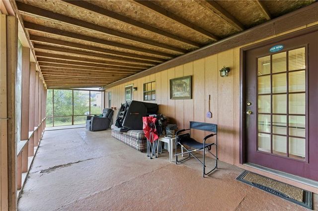85 Honeysuckle Drive SW, Cartersville, GA 30120