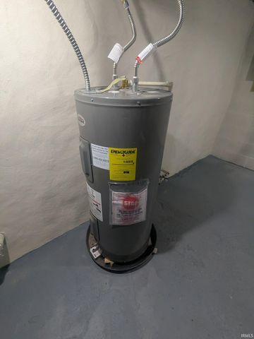 54327 Hastings Street, Elkhart, IN 46514