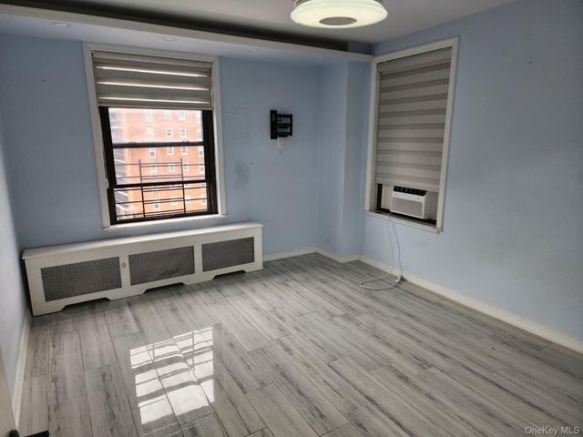 61-55 98th Street 14J, Rego Park, NY 11374