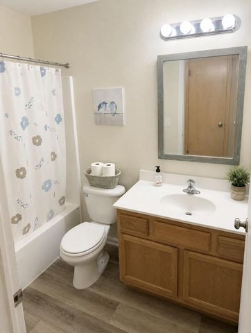 54 Me Me Lane, Reedsburg, WI 53959