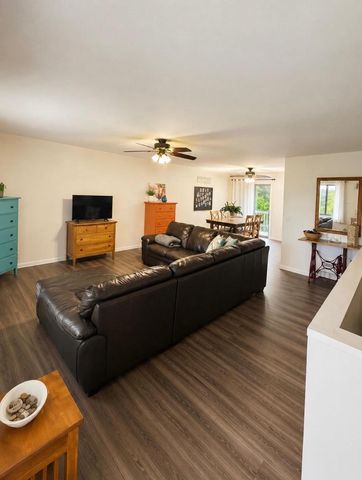 54 Me Me Lane, Reedsburg, WI 53959