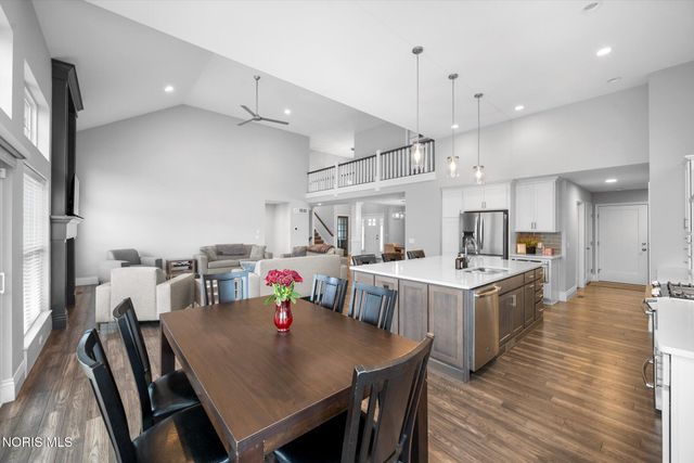 107 Wellington Place, Perrysburg, OH 43551