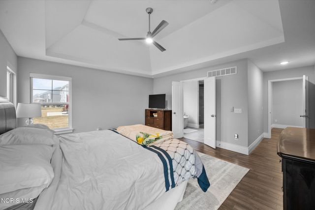 107 Wellington Place, Perrysburg, OH 43551