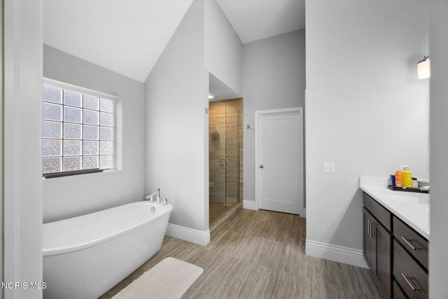 107 Wellington Place, Perrysburg, OH 43551