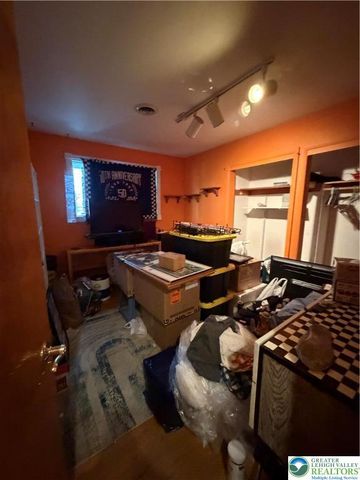 570 Georgetown Road, Lower Nazareth Twp, PA 18064