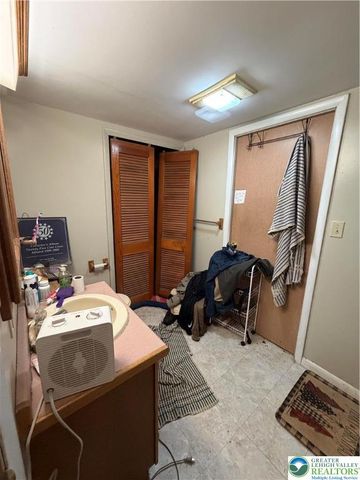 570 Georgetown Road, Lower Nazareth Twp, PA 18064