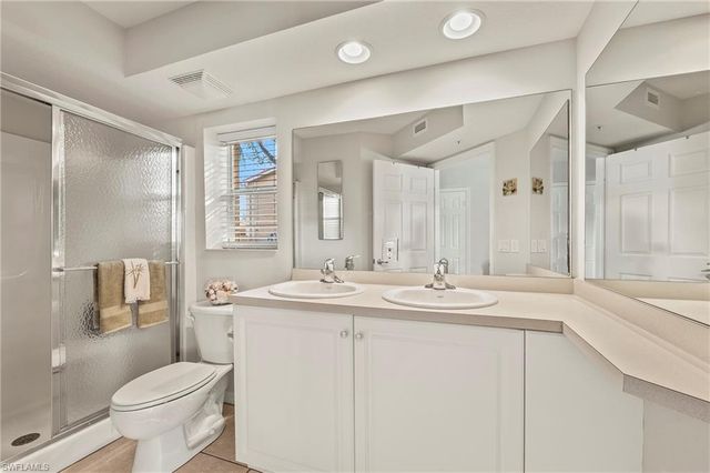 26740 Rosewood Pointe LN 101, Bonita Springs, FL 34135